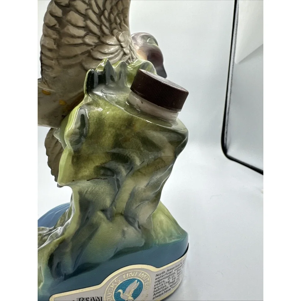 Ducks Unlimited Jim Beam Decanter 1981 Empty Green‎ Winged & Teal Base